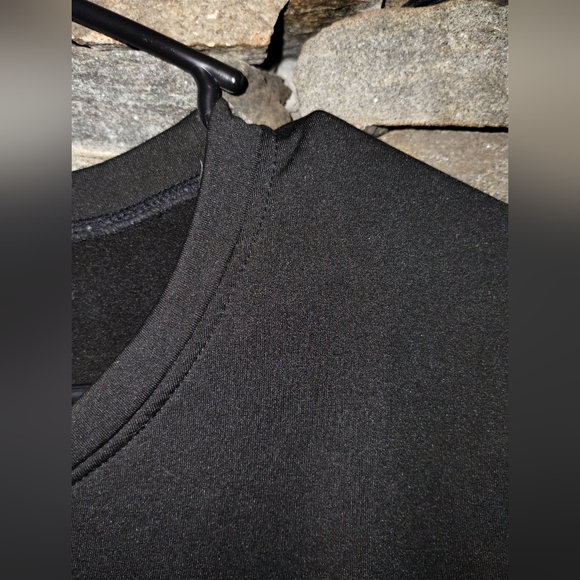 Pisiqi thermal underwear shirt,black size small - Picture 3 of 6